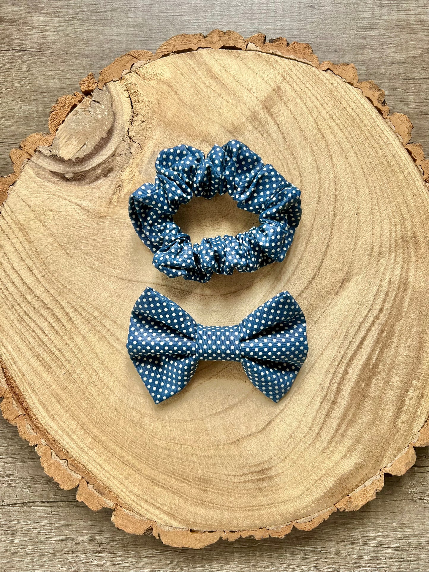 Navy Dotty Bow