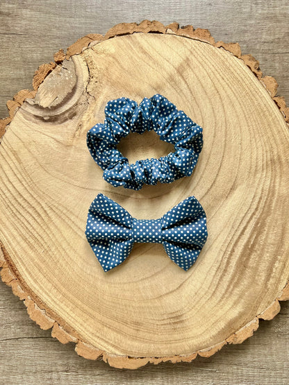 Navy Dotty Bow